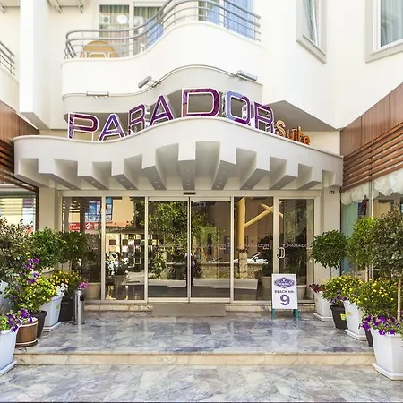 Отель Parador Suite Hotel