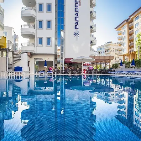 Отель Parador Suite Hotel 3*