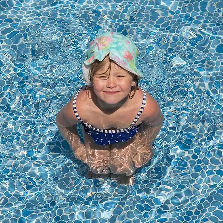 Parador Suite Hotel 3*