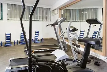 Parador Suite Hotel Отель 3*