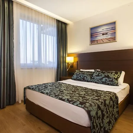 Parador Suite Hotel 3* Алания