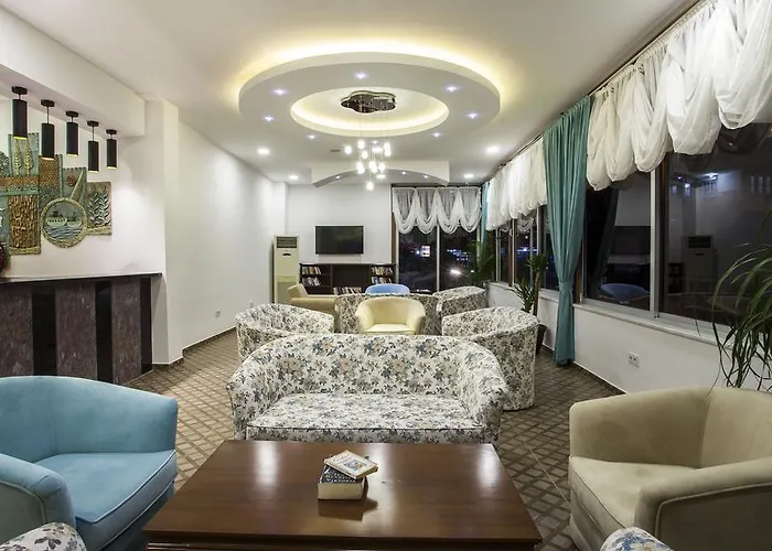 Hotell Parador Suite Hotel 3*