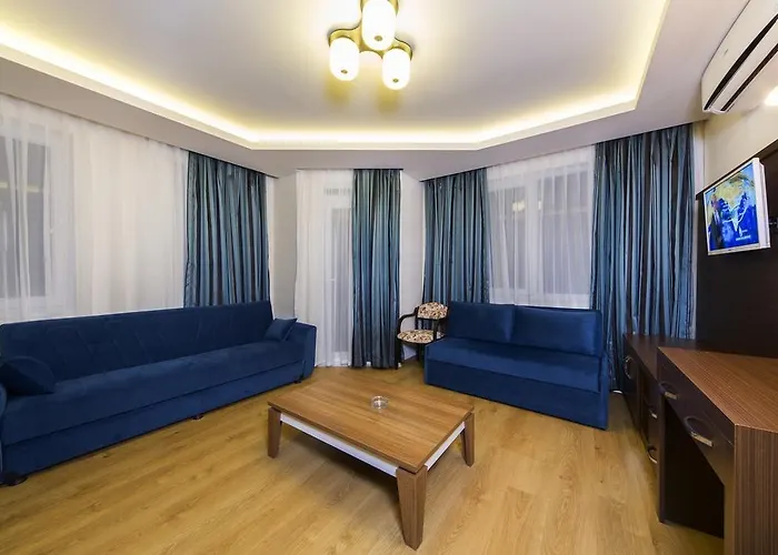 Hotell Parador Suite Hotel 3*