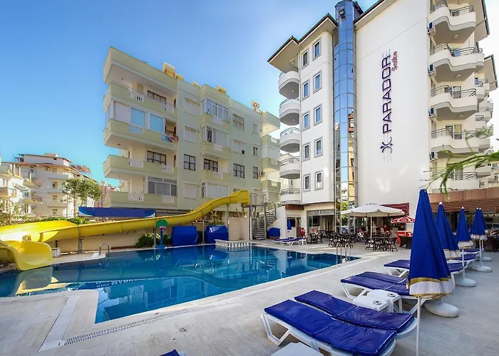 Parador Suite Hotel Hotell