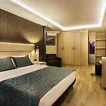 Parador Suite Hotel Hotel