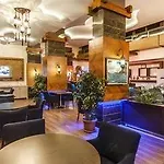 Parador Suite Hotel Hotel 3*