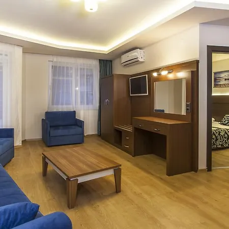 Parador Suite Hotel 3* 알란야