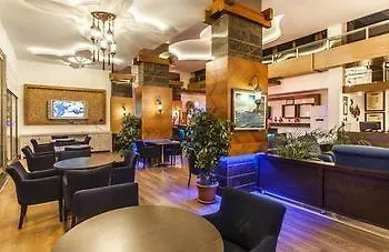Parador Suite Hotel 호텔 3*